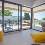Villa Mia *
