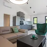 Villa Mia